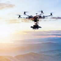 An welchem Tag landet die Drohne wieder auf der Erde?